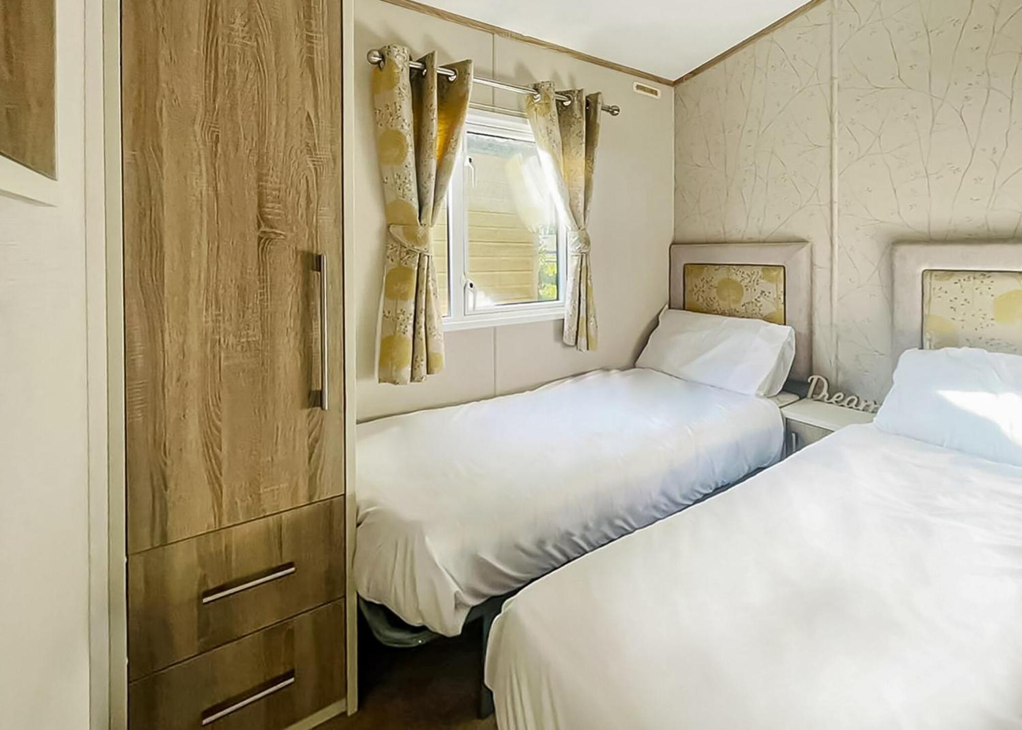 Percy Wood Country Park Otel Swarland Oda fotoğraf